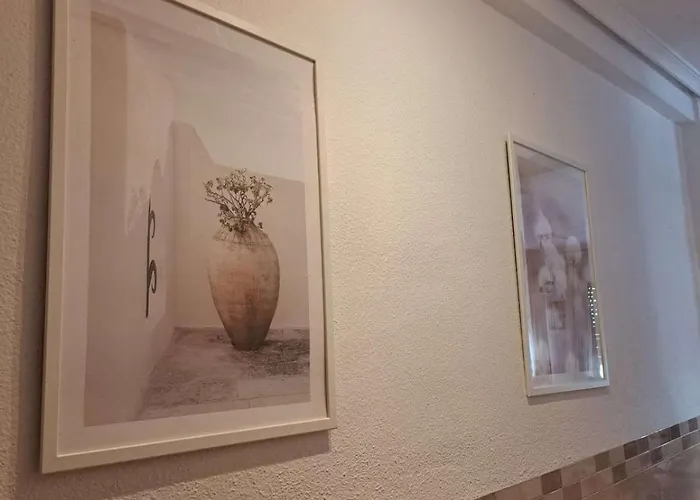 60m To Locos Apartment